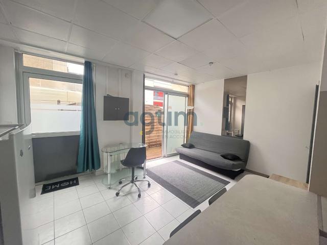 Studio vente à La Roche-sur-Yon, Vendée
