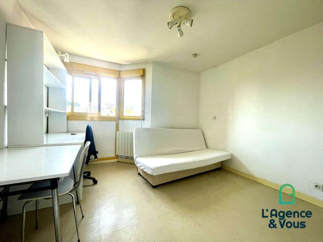 Studio vente à Lorient, Bretagne