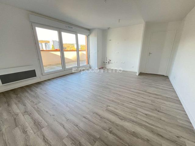 Studio vente à Rouen, Maromme