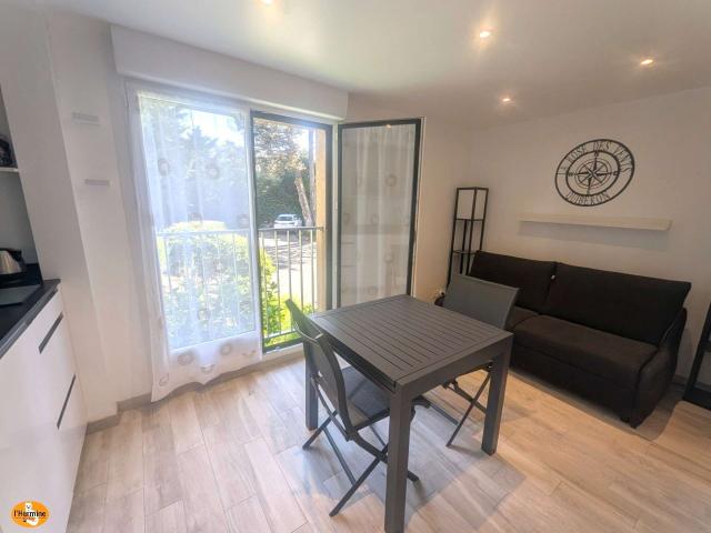 Studio vente à Lorient, Bretagne
