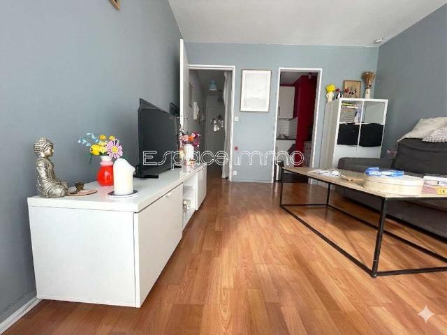 Studio vente à Rouen, Ruan