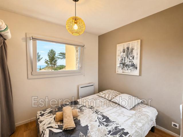 Appartement vente à Arrondissement de Draguignan, Saint-raphaël