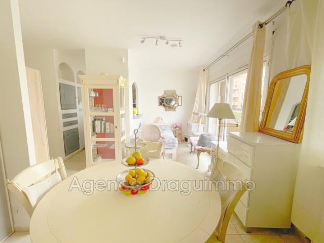 Appartement vente à Arrondissement de Draguignan, Châteaudouble