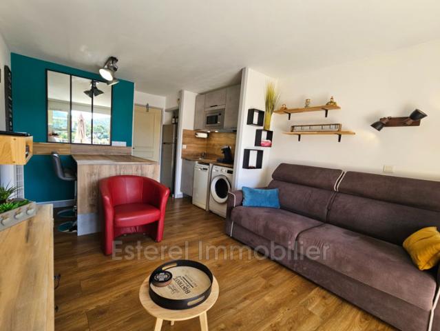 Appartement vente à Arrondissement de Draguignan, Saint-raphaël