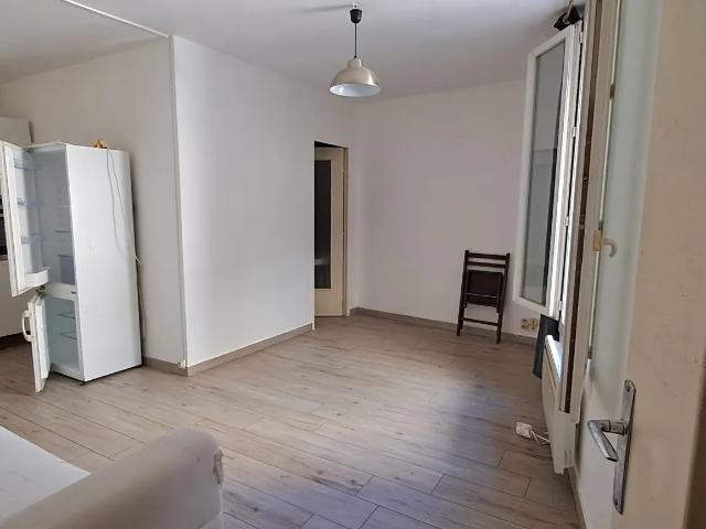 Appartement vente à Écusson, Nîmes