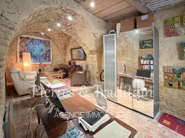 Appartement vente à Apt, Saint-martin-de-castillon