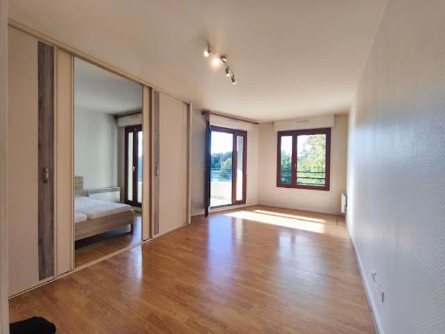 Appartement vente à Centre Ville, Compiègne