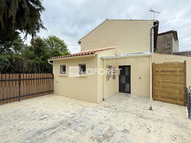 Appartement vente à Saintes, La Chapelle-des-pots