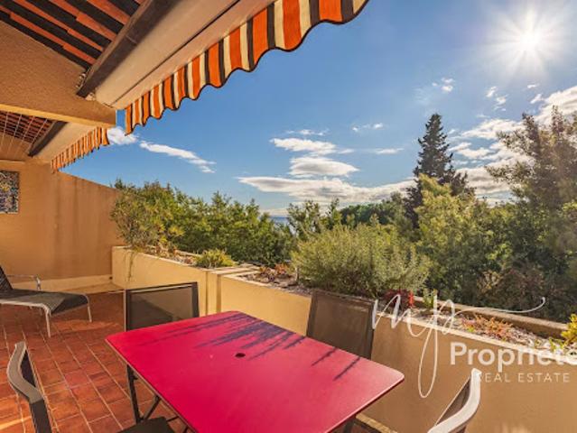 Appartement vente à Arrondissement de Toulon, Le Lavandou