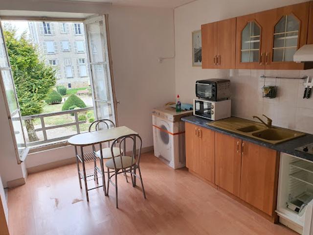 Appartement vente à Neufchâteau, Vittel