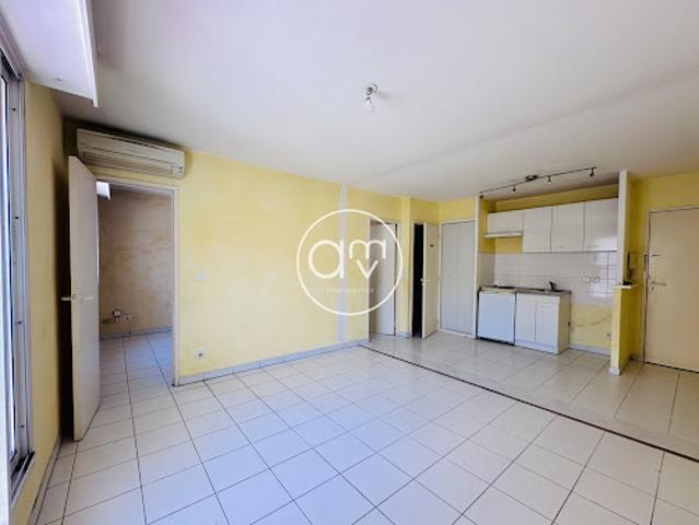 Appartement vente à Arrondissement de Toulon, Hyères