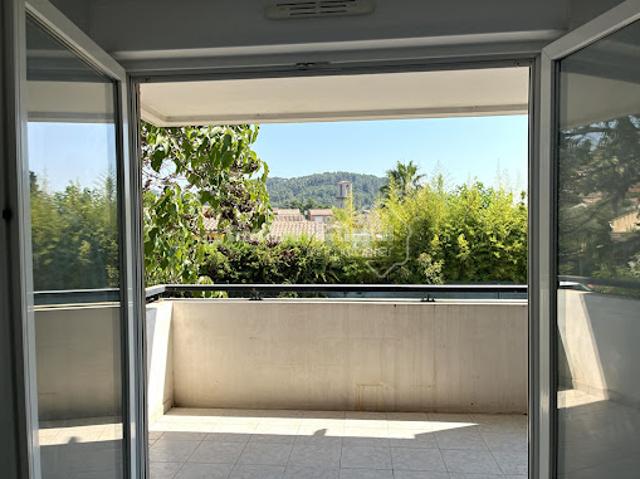 Appartement vente à Brignoles, Le Luc