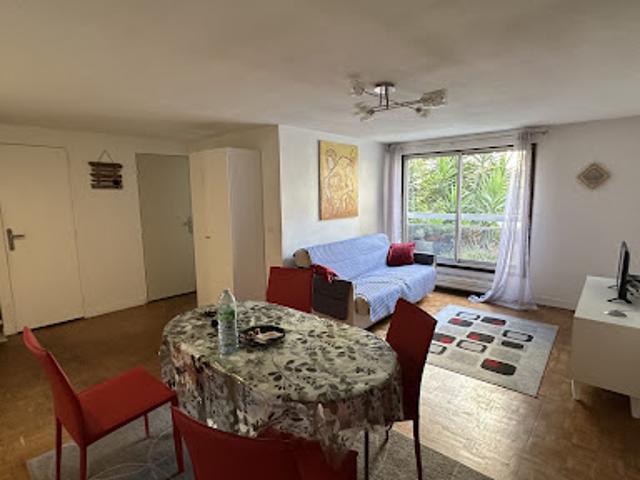 Appartement vente à Le Village Anglais, Suresnes