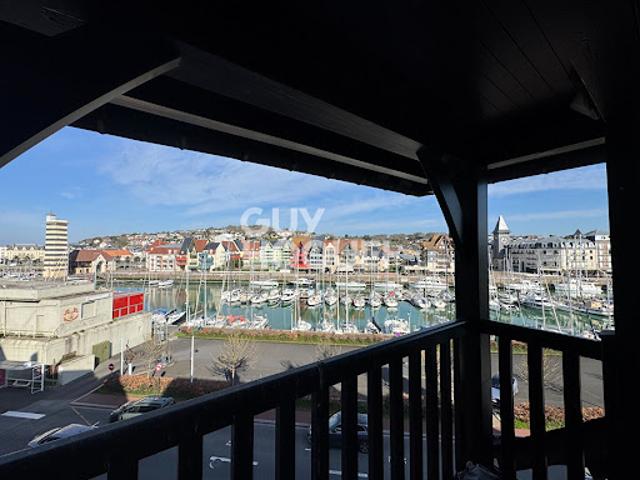 Appartement vente à Lisieux, Deauville