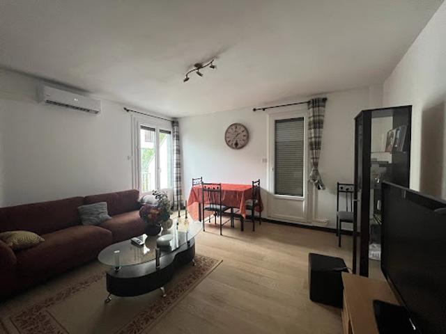 Appartement vente à Cour St Sauveur, Nevers
