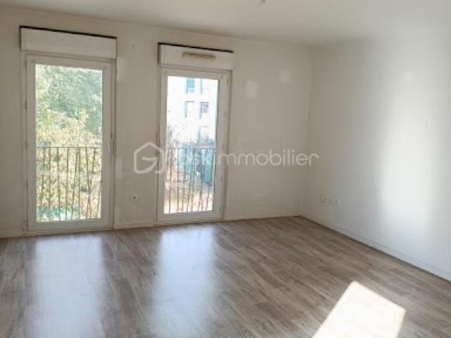 Appartement vente à Les Hameaux de la Roche, Ris-Orangis