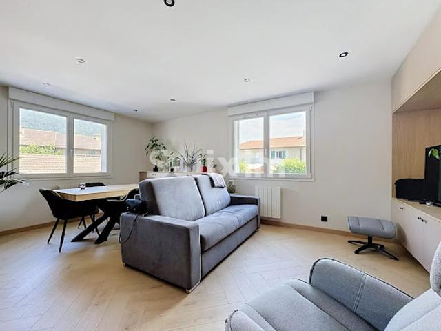 Appartement vente à Cessy, Ain