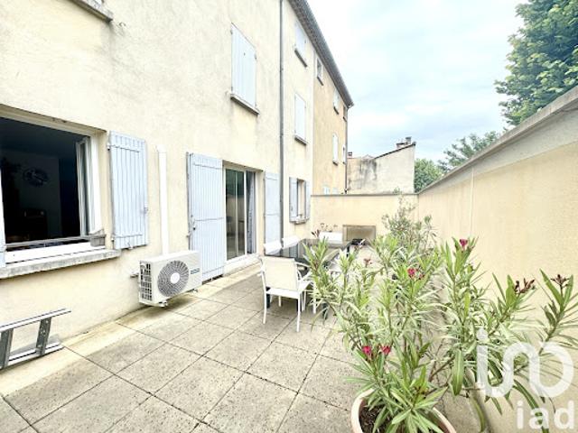 Appartement vente à Sainte-cécile-les-vignes