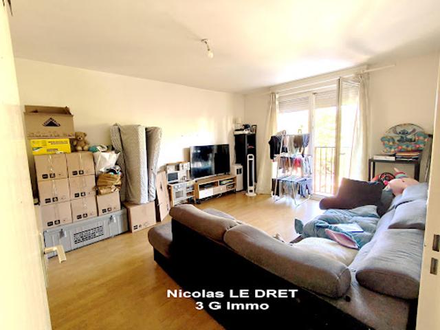 Appartement vente à Parking Place du Martroi, Orléans