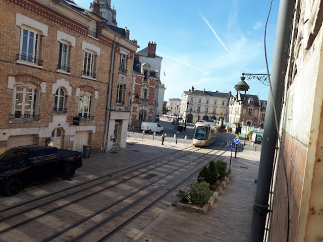 Appartement vente à Parking Place du Martroi, Orléans