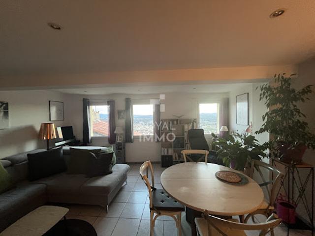 Appartement vente à Arrondissement de Toulon, Solliès-ville