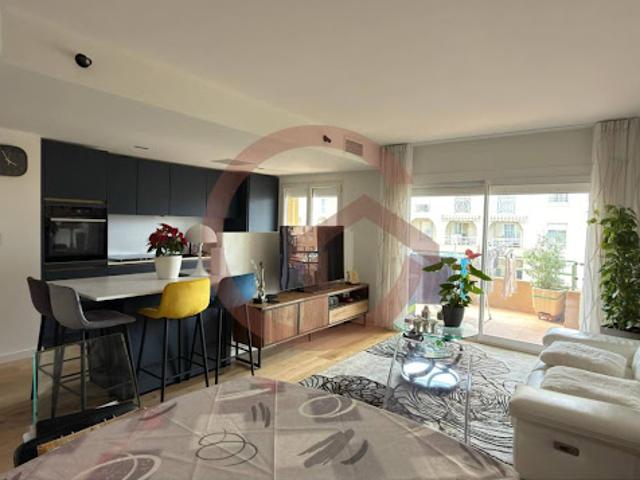 Appartement vente à Arrondissement de Draguignan, Saint-raphaël