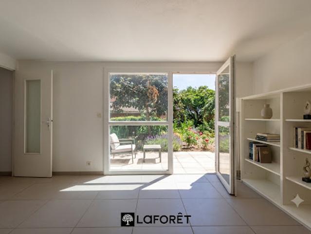 Appartement vente à Arrondissement de Toulon, Hyères