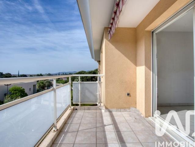Appartement vente à Arrondissement de Draguignan, Les Adrets-de-l'estérel