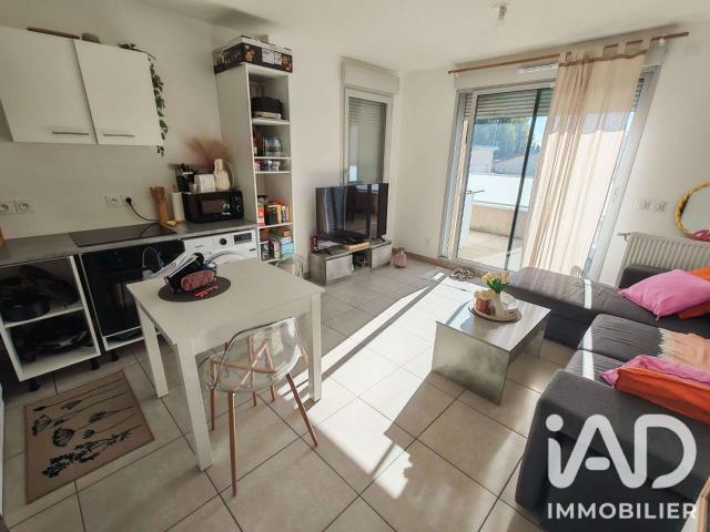Appartement vente à L'Isle-d'Abeau, Isère