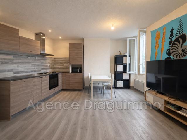 Appartement vente à Arrondissement de Draguignan, Châteaudouble