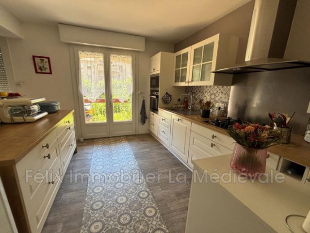 Appartement vente à Sarlat-la-Canéda, Sainte-nathalène