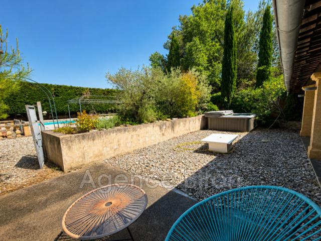 Appartement vente à Aix-en-Provence, Le Puy-sainte-réparade
