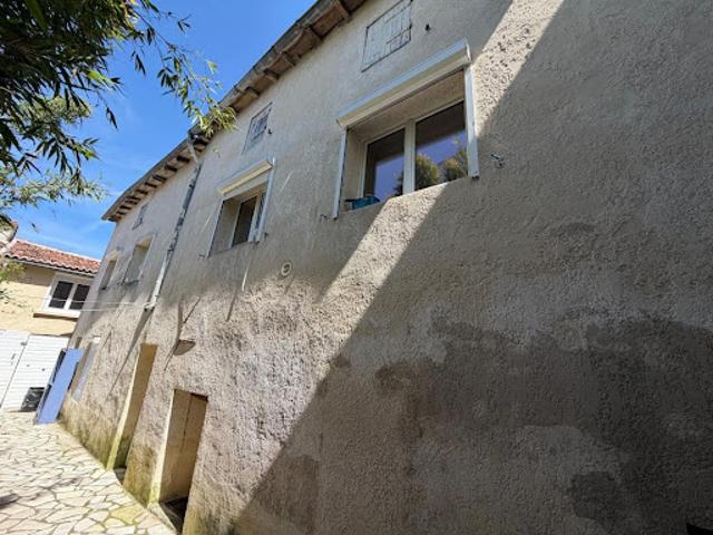 Appartement vente à Saintes