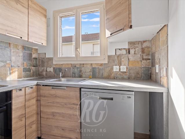 Appartement vente à Marnes-la-Coquette, Hauts-de-Seine