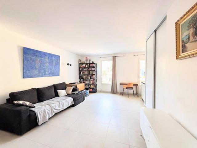 Appartement vente à Arrondissement de Toulon, Saint-cyr-sur-mer
