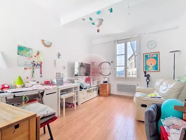 Appartement vente à Arrondissement de Draguignan, Tourrettes