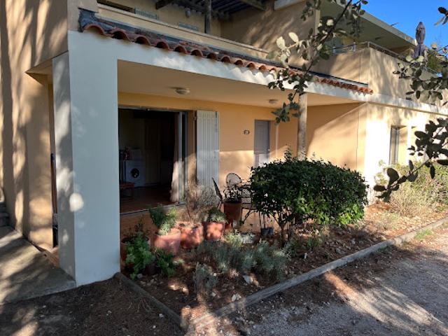 Appartement vente à Quartier Le Luc, Saumane-de-Vaucluse
