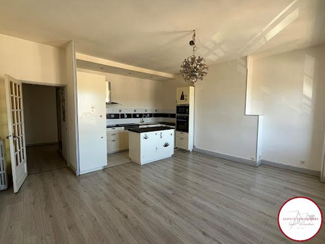 Appartement vente à Saint-Amand-Montrond, Saint-amand-montrond