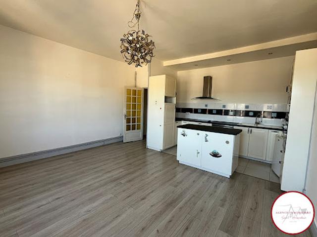 Appartement vente à Saint-Amand-Montrond, Saint-amand-montrond