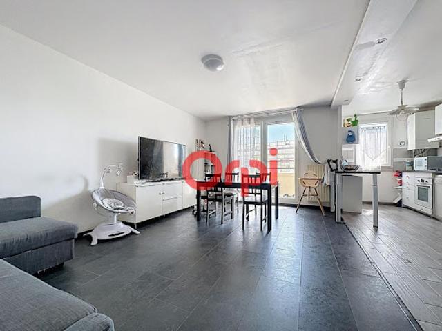 Appartement vente à Évry, Petit-bourg