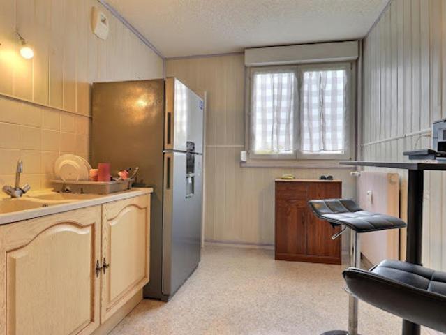 Appartement vente à Genlis, Côte-d'Or
