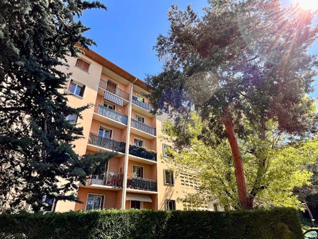 Appartement vente à Coqueloup, Ville-la-Grand