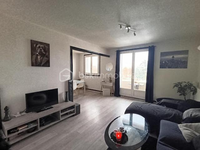 Appartement vente à La Tour-du-Pin, Charancieu