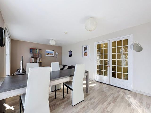 Appartement vente à Parc d'activité de la demi-lune, Magny-en-Vexin