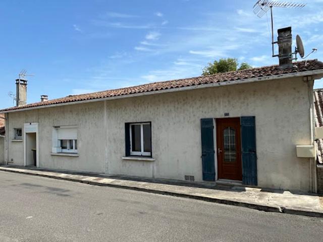 Maison vente à Angoulême, Chalais