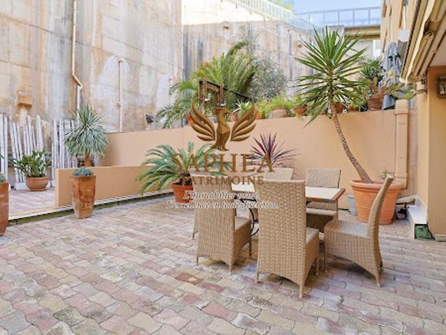 Appartement vente à Arrondissement de Toulon, Bandol