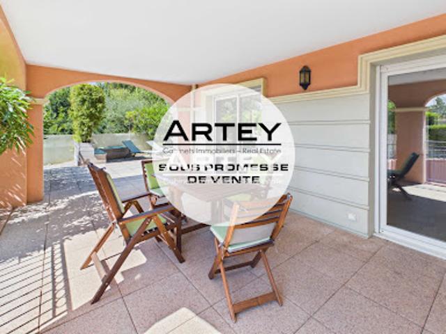 Appartement vente à Arrondissement de Toulon, Carqueiranne
