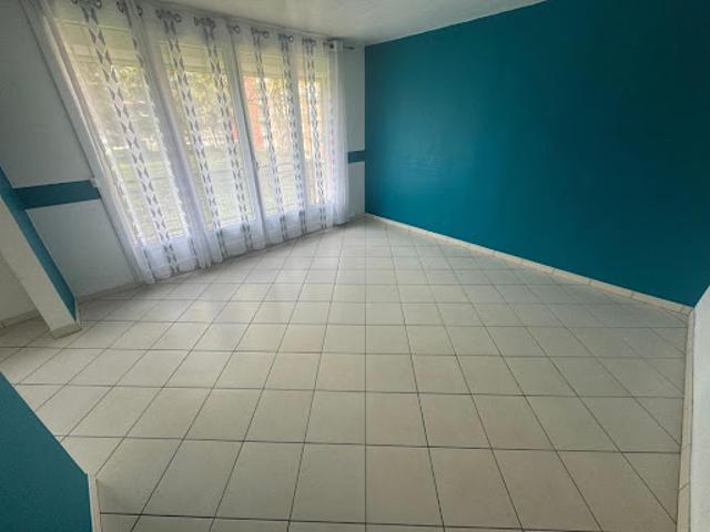 Appartement vente à Avesnes-sur-Helpe, Rousies