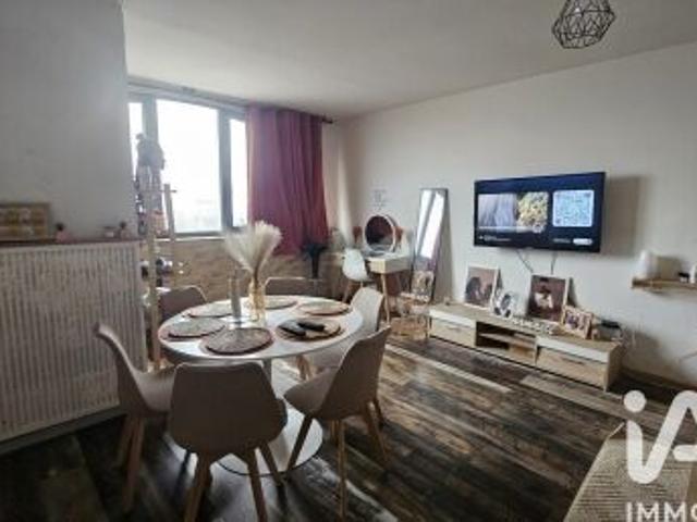 Appartement vente à Quartier de l'Almont, Melun