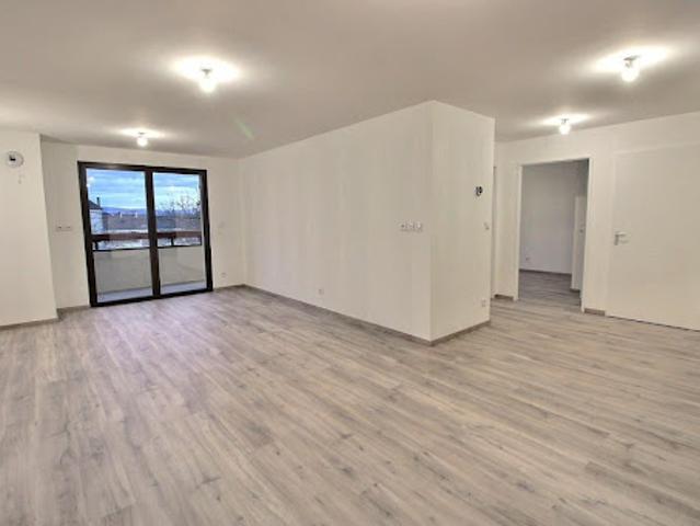 Appartement vente à La Tour-du-Pin, Morestel